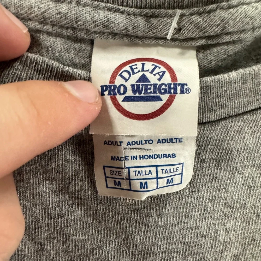 Delta T-Shirt Mens Medium Gray Niagara Falls 2018 USA Flag Graphic Steetwear - Picture 3 of 8